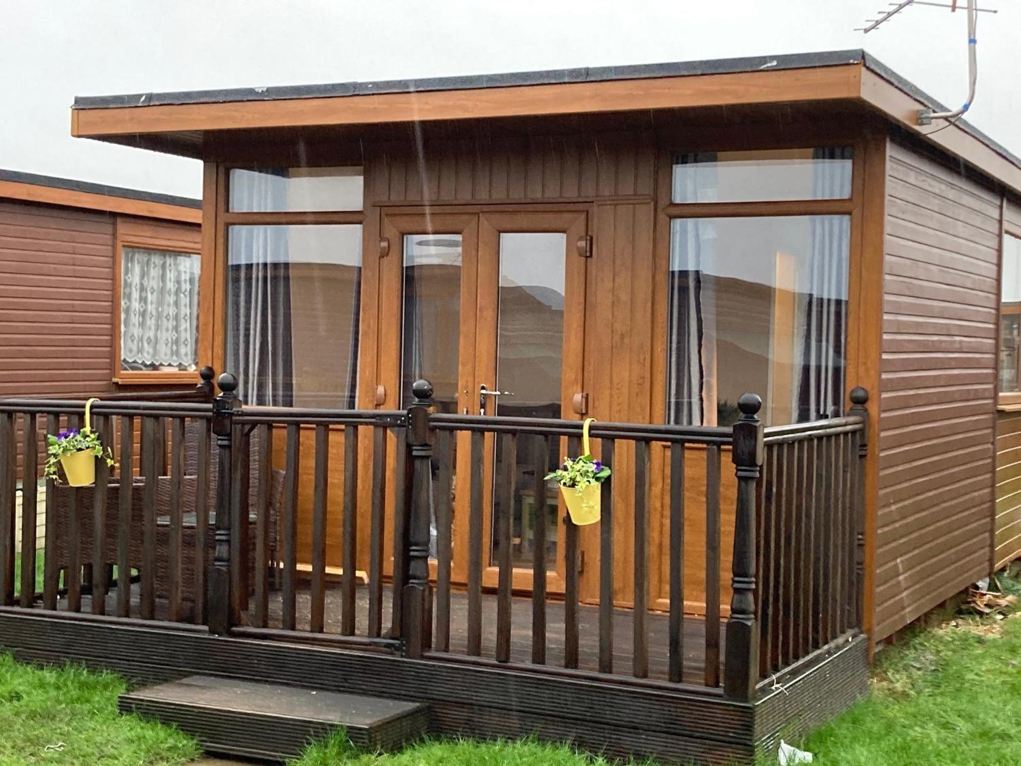 J16 Mablethorpe Pet Friendly Chalet Екстер'єр фото